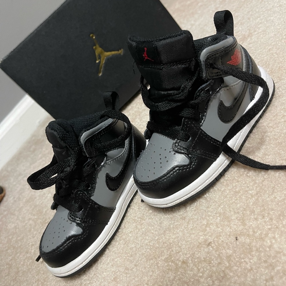 Jordan 1s 6c Kids